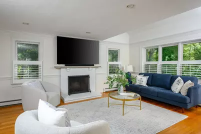 37 Ward St, Hingham, MA 02043 - Photo 9