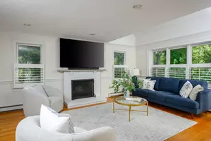 37 Ward St, Hingham, MA 02043 - Photo 9