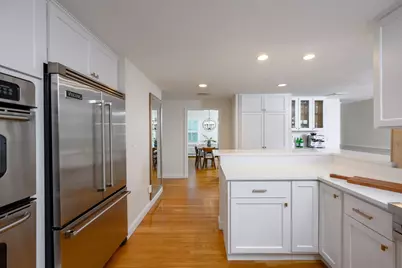 37 Ward St, Hingham, MA 02043 - Photo 5