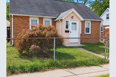 223 East St, Springfield, MA 01104 - Photo 1