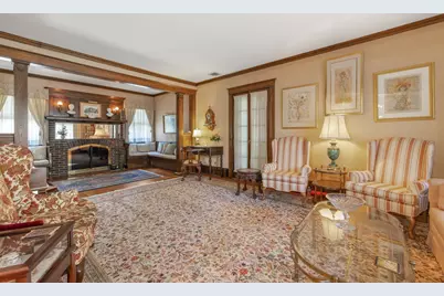 131 Fair Oaks Park, Needham, MA 02492 - Photo 9