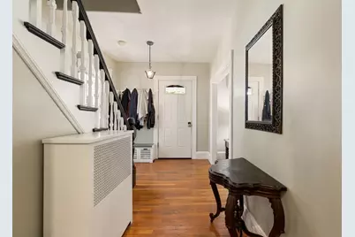 5 Walnut St, Wakefield, MA 01880 - Photo 9