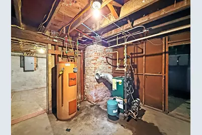 32 Grant Rd, Lynn, MA 01904 - Photo 37