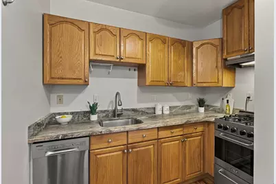 5 Haskell Street #43, Cambridge, MA 02140 - Photo 11