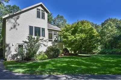 9 Esty Way, Groveland, MA 01834 - Photo 3