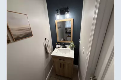700 Lees River Ave #12, Somerset, MA 02725 - Photo 9