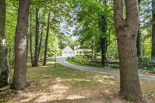 128 Warren St, Boylston, MA 01505 - Photo 3