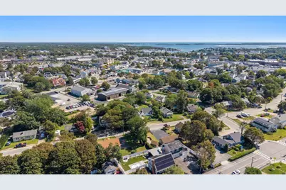 72 Grove St, Barnstable, MA 02601 - Photo 5