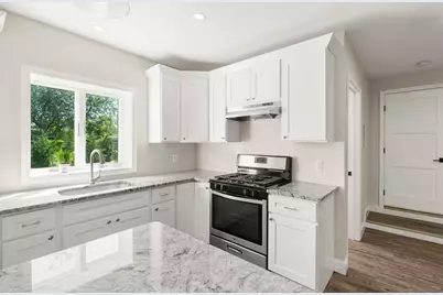 72 Grove St, Barnstable, MA 02601 - Photo 31