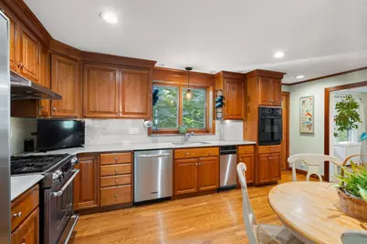 68 Avalon Rd, Milton, MA 02186 - Photo 13