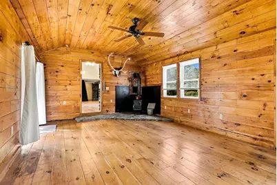 15 North St, Upton, MA 01568 - Photo 9