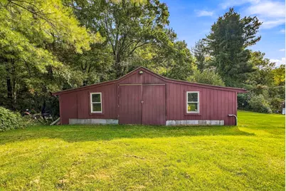 15 North St, Upton, MA 01568 - Photo 5