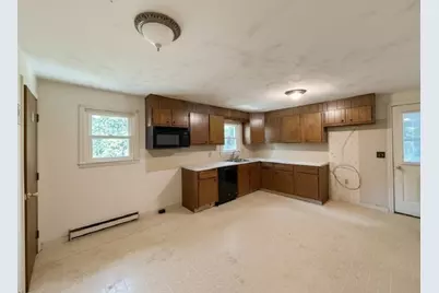 178 N Main St, Templeton, MA 01438 - Photo 3