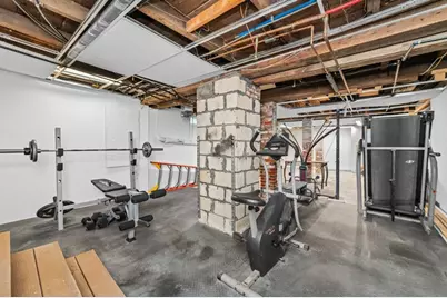 19 Richmond St, Boston, MA 02124 - Photo 25