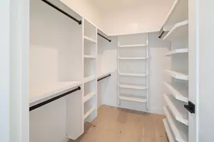 130 Shirley St, Winthrop, MA 02152 - Photo 11