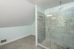 19 Lynn St, Peabody, MA 01960 - Photo 19