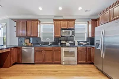94 Amory #2, Cambridge, MA 02139 - Photo 11