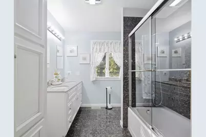 117 Dayton St, Danvers, MA 01923 - Photo 15