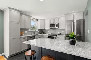 20 Humboldt Ave, Burlington, MA 01803 - Photo 11