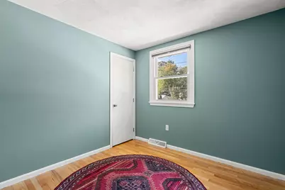 20 Humboldt Ave, Burlington, MA 01803 - Photo 17