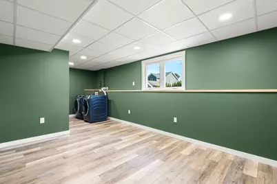 20 Humboldt Ave, Burlington, MA 01803 - Photo 29