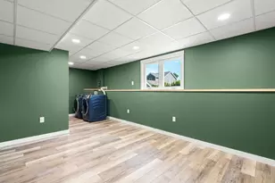 20 Humboldt Ave, Burlington, MA 01803 - Photo 29