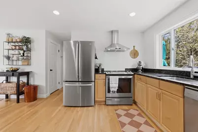 9 Indian Path, Grafton, MA 01536 - Photo 5