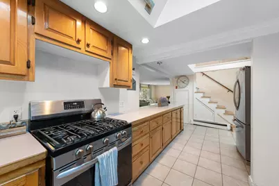 3 Rockwood Ln, Gloucester, MA 01930 - Photo 27