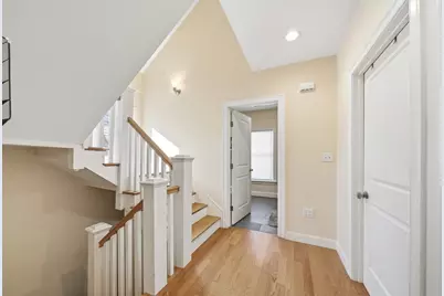 50 Carleton St #50., Newton, MA 02458 - Photo 5