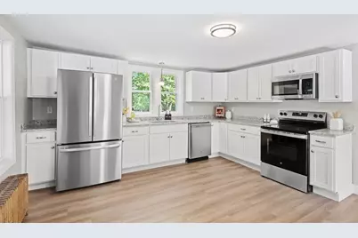 1078 Granby Rd, Chicopee, MA 01020 - Photo 5