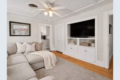6 Mystic Ave, Gloucester, MA 01930 - Photo 9