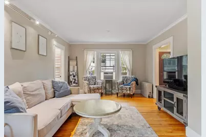 48 Walnut St, Hudson, MA 01749 - Photo 5