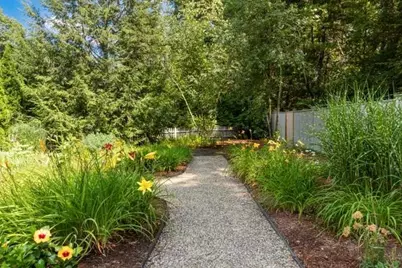 125 Bristers Hill, Concord, MA 01742 - Photo 31