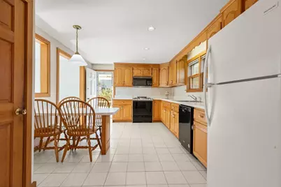16 Suffolk Street, Medford, MA 02155 - Photo 13