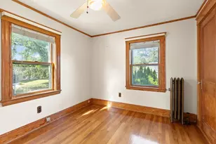 16 Suffolk St, Medford, MA 02155 - Photo 23