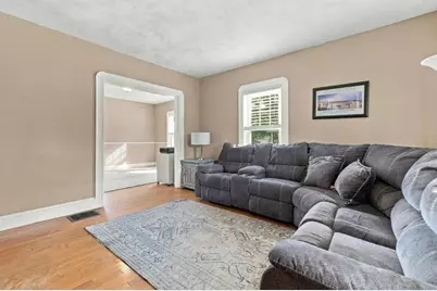 11 Sweetser Ave, Reading, MA 01867 - Photo 7