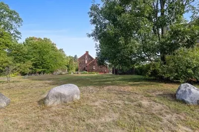 11 Sweetser Ave, Reading, MA 01867 - Photo 33