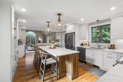 6 Carriage House Way, Medway, MA 02053 - Photo 5
