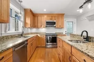 8 Concord Terrace, Framingham, MA 01702 - Photo 9