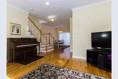 58 Prospect St #58, Newton, MA 02465 - Photo 3