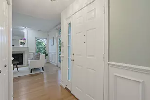 85 Hammond Pl, Woburn, MA 01801 - Photo 5