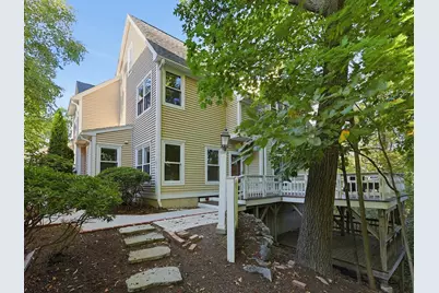 85 Hammond Pl #85, Woburn, MA 01801 - Photo 3