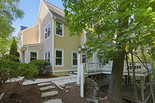 85 Hammond Pl, Woburn, MA 01801 - Photo 3
