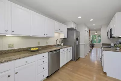 85 Hammond Pl #85, Woburn, MA 01801 - Photo 9