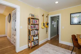 16 Albion St, Salem, MA 01970 - Photo 19