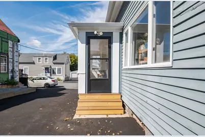 16 Albion St, Salem, MA 01970 - Photo 5