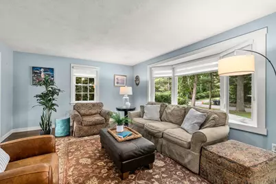 67 Pine Street, Medfield, MA 02052 - Photo 5