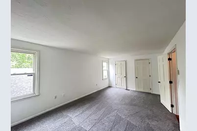 42 Edgewood Rd, Southborough, MA 01772 - Photo 9