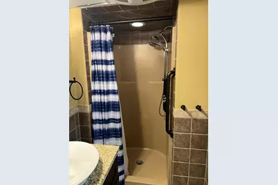 16 Hazen Ave #B, Haverhill, MA 01830 - Photo 17