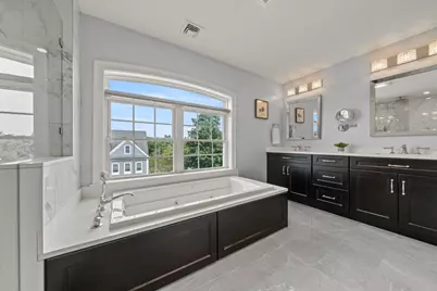 2 Oneil Way, Saugus, MA 01906 - Photo 13